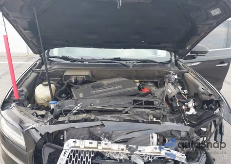 2019 Lincoln Nautilus Reserve z USA, uszkodzony, nr VIN 2LMPJ8L95KBL19173